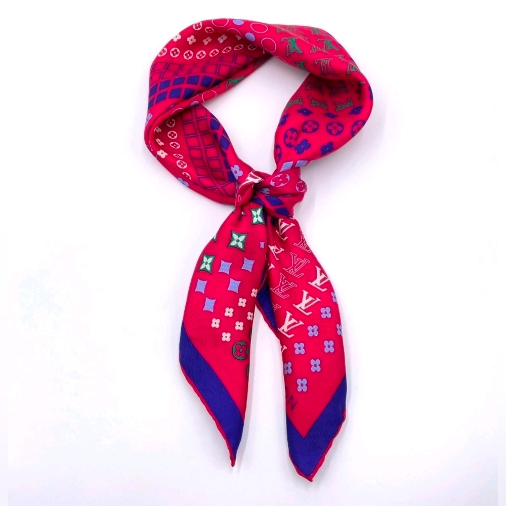 Auth Louis Vuitton Monogram red multicolor Silk Scarf W/Box